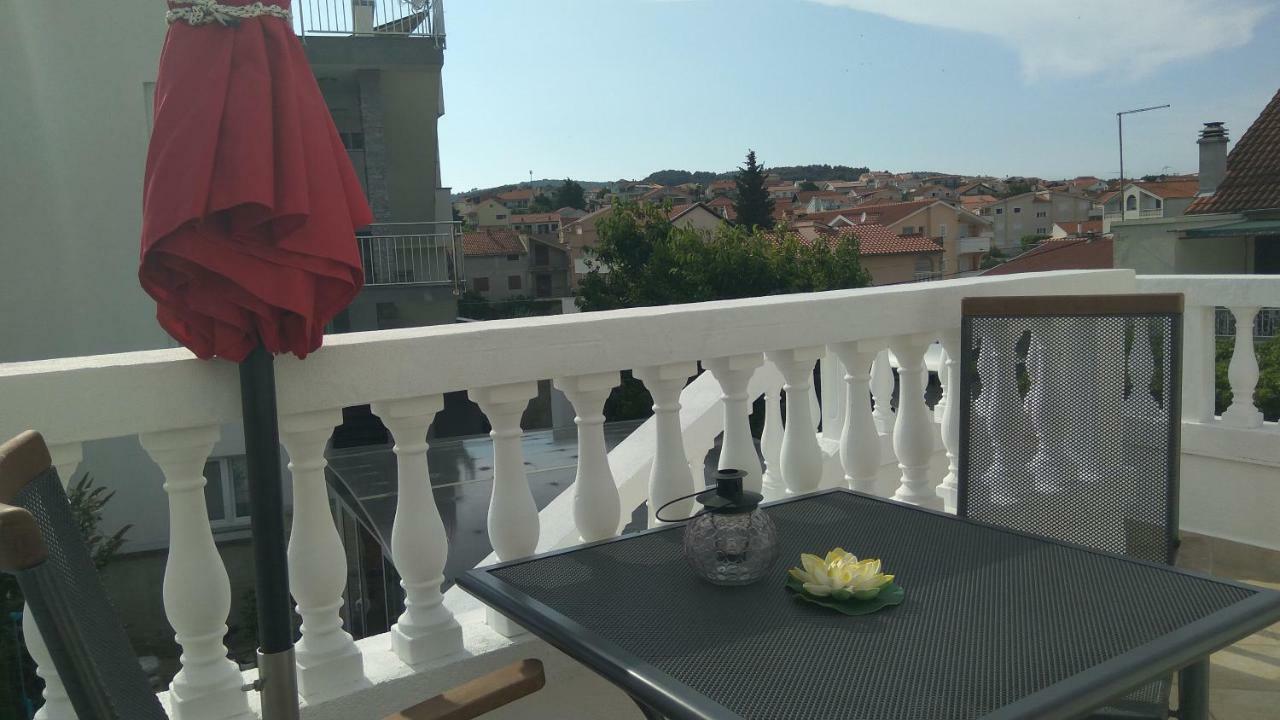 Apartments Lipic Vodice Exteriér fotografie