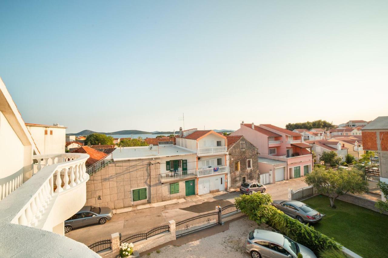 Apartments Lipic Vodice Exteriér fotografie