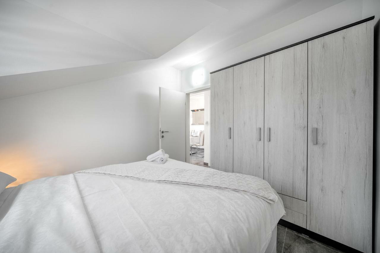 Apartments Lipic Vodice Exteriér fotografie